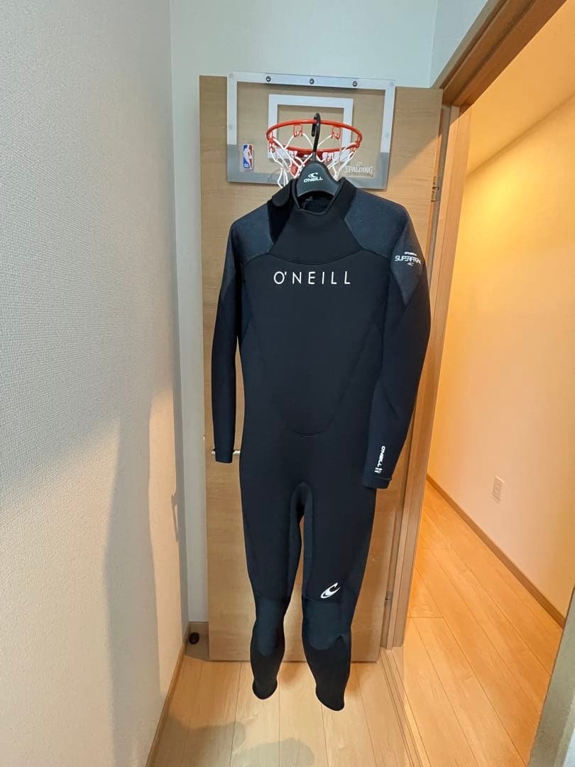 O'NEILL ブラック フルスーツ　サーフィン