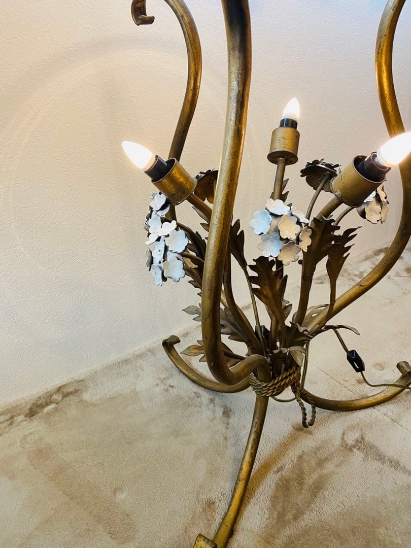 アンティークショップ購入　ライト付サイドガラステーブル