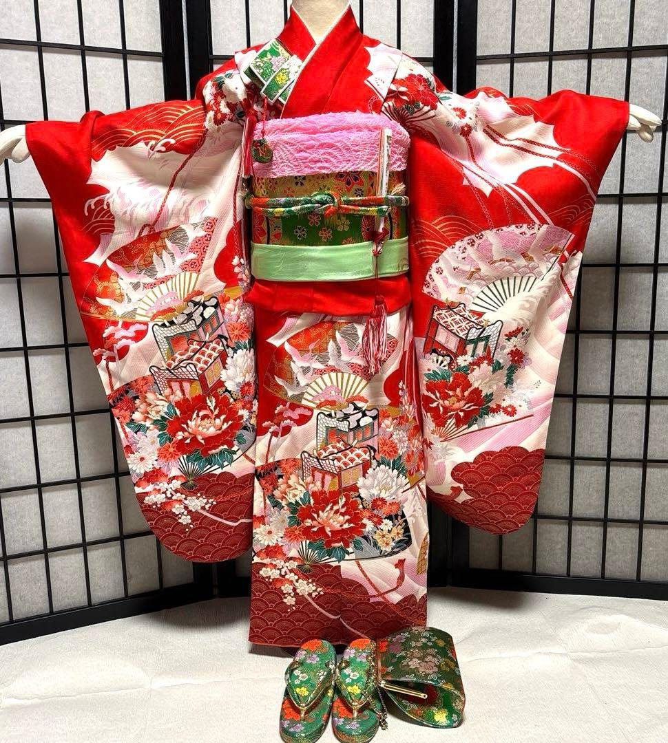 七五三　着物セット　7歳　正絹　古典柄　赤色