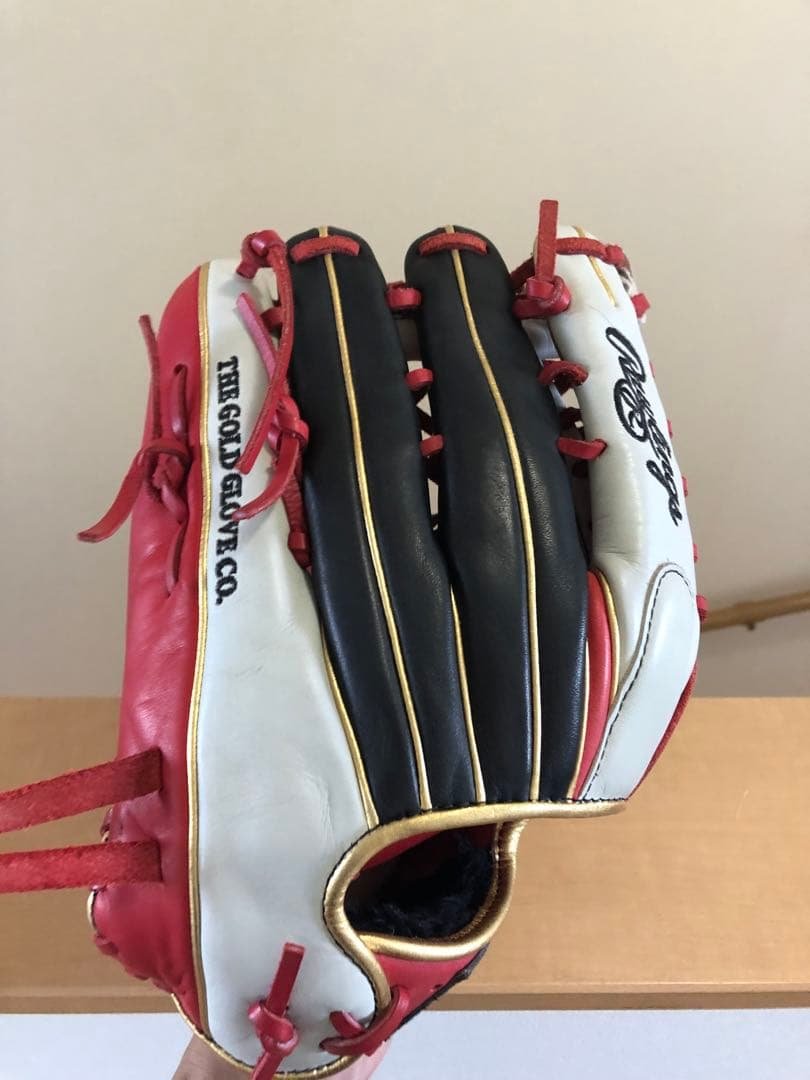 Rawlings ゴールドグラブ 赤白