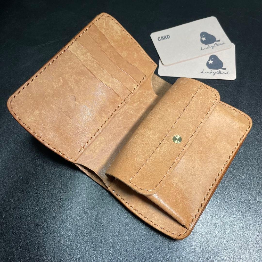 二つ折り財布　マヤレザー　ミドルウォレット　ハンドメイド　シマエナガ【匿名配送】