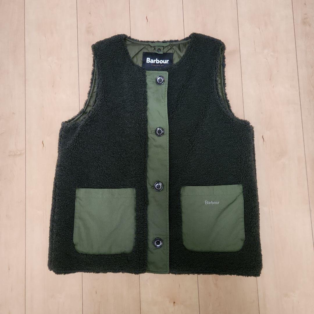 Barbour ボアベスト ダークグリーン