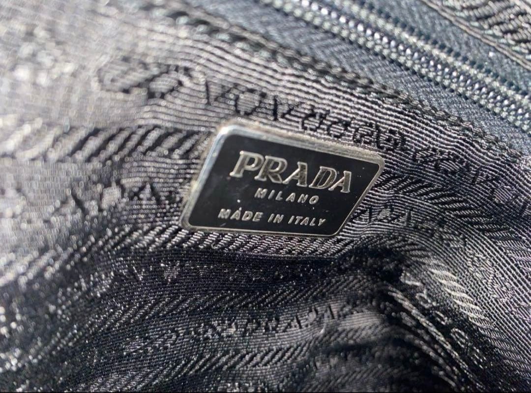 PRADA ショルダーバッグ