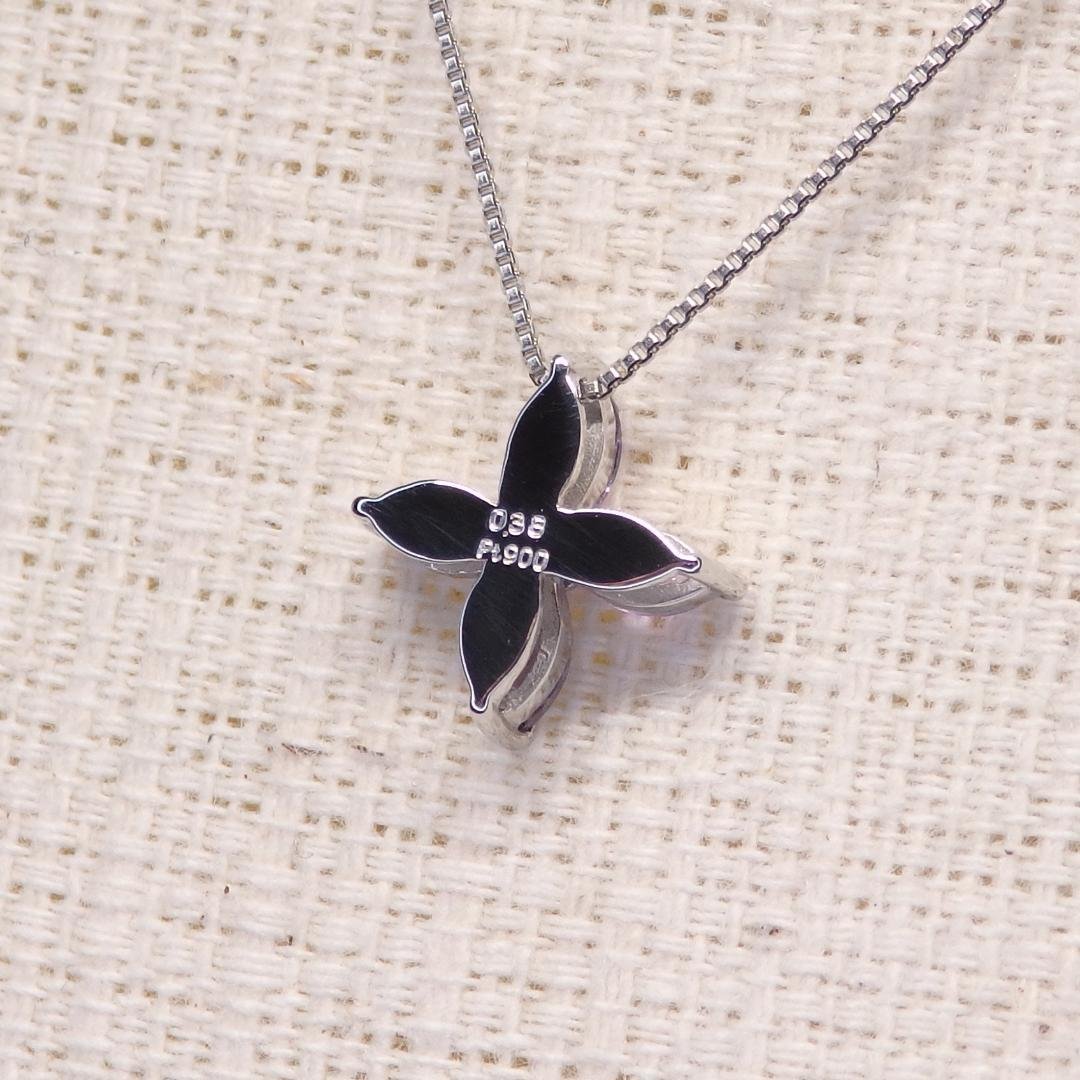 パープルサファイア ペンダントTOP A6057 0.38ct プラチナPt 星