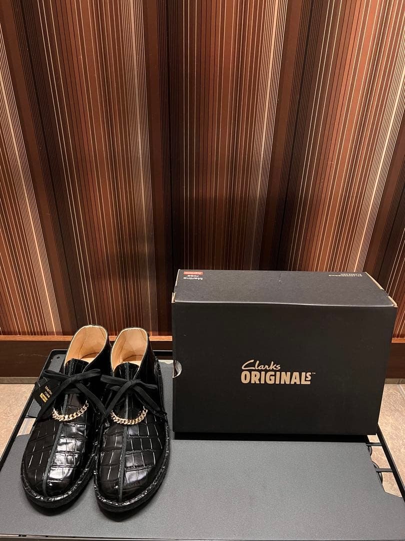 靴 Supreme Martine Rose Clarks Desert Trek