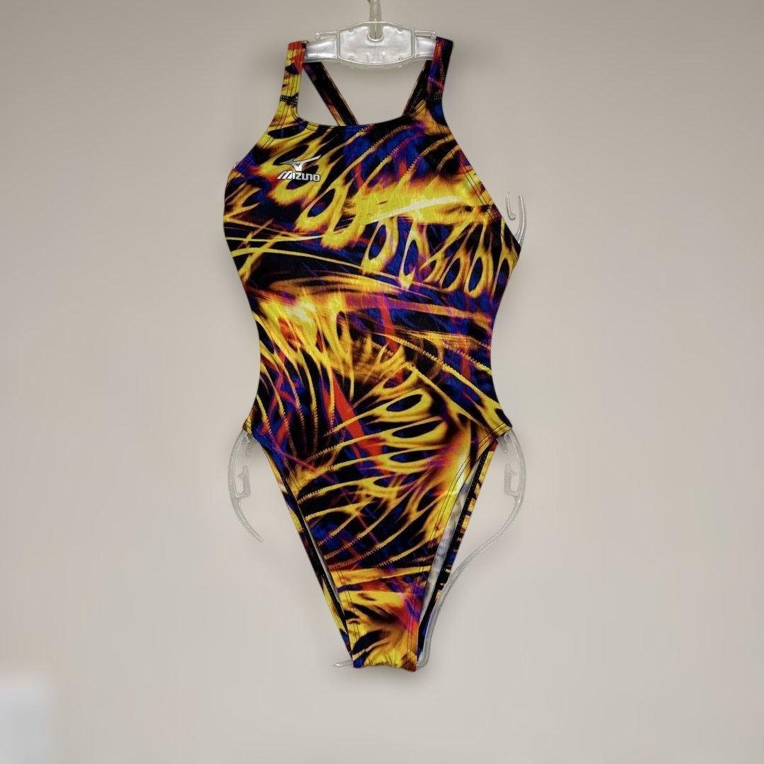 ピ*ロ様 ミズノレディース競泳水着　ハイカット　未使用