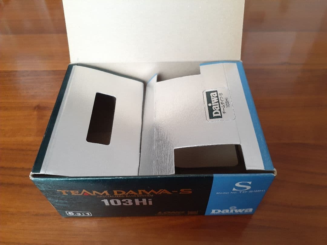 チームダイワ-S　ベイトリール　TD-S 103Hi