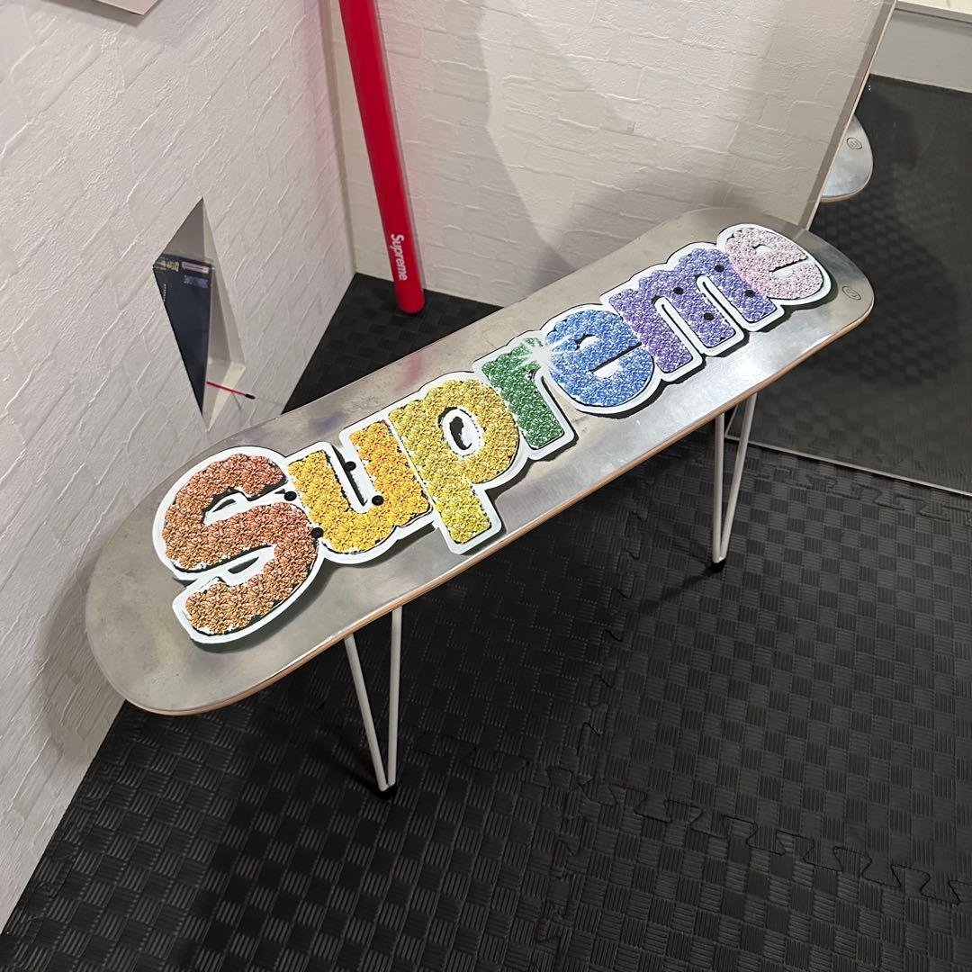 スケートボード supreme bling box logo skateboard