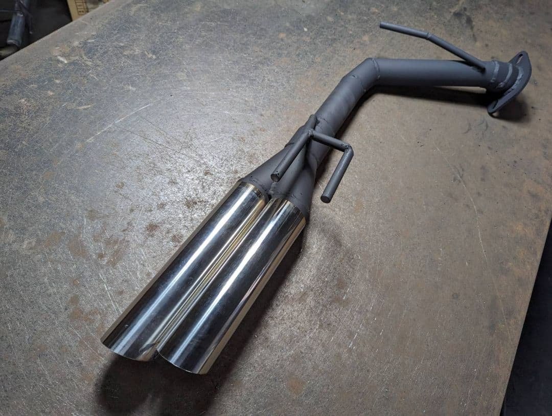 AXVH70カムリ！オリジナルストレートマフラー！リアピースデュアル