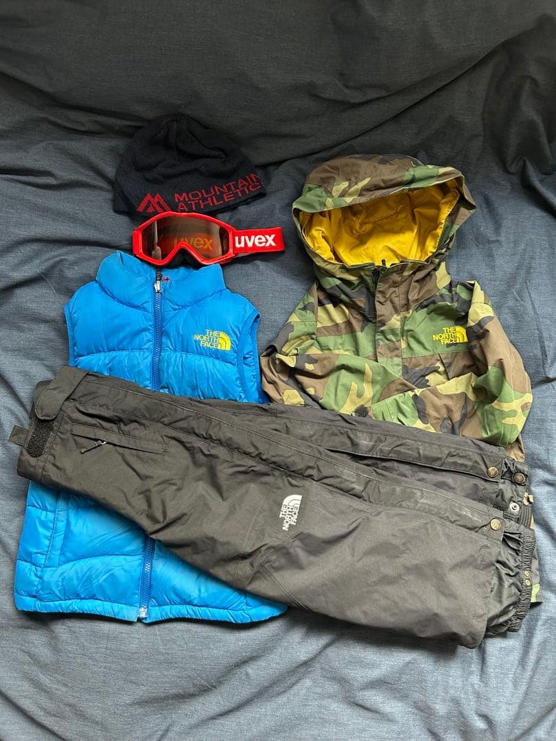 ぴ*ー様 The North Face 子ども用スキーウェアセット