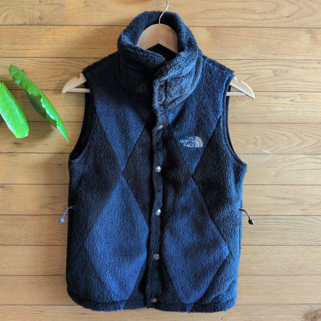 ノースフェイス　ベスト　フリースナイロン　リバーシブル　黒ネイビー　レディース