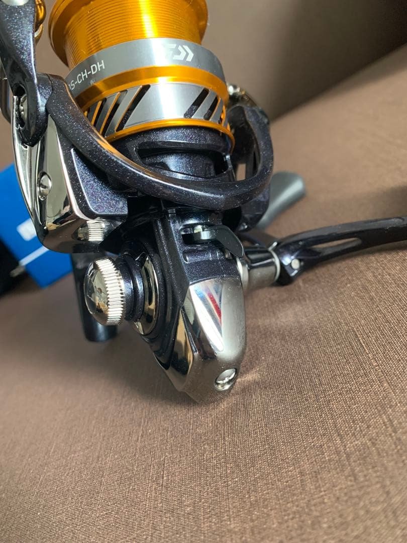 DAIWA REVROS LT 3000-CH-DH リール
