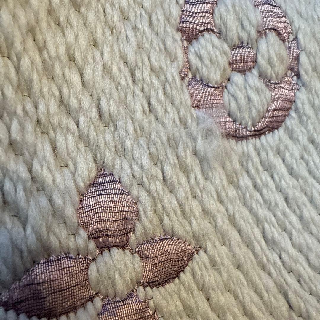 【さくら】Louis Vuitton マフラー　ロゴマニア　限定カラー