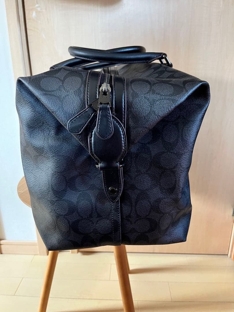 コーチ　トレッカー バッグ シグネチャー キャンバス