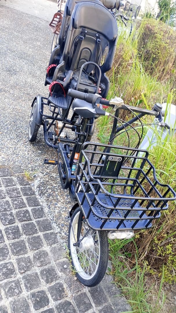 ふたごじてんしゃ 黒　引き取り限定　大阪市