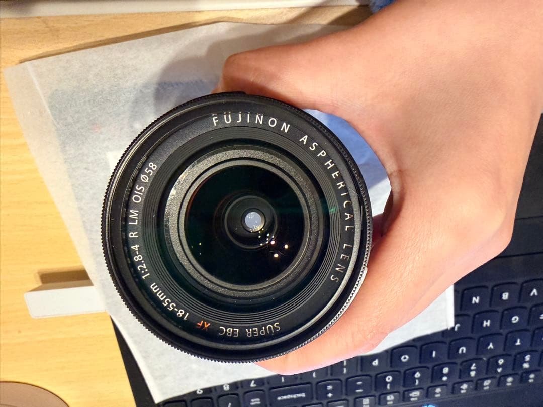 FUJIFILM XF18-55mmF2.8-4 R LM OIS レンズ