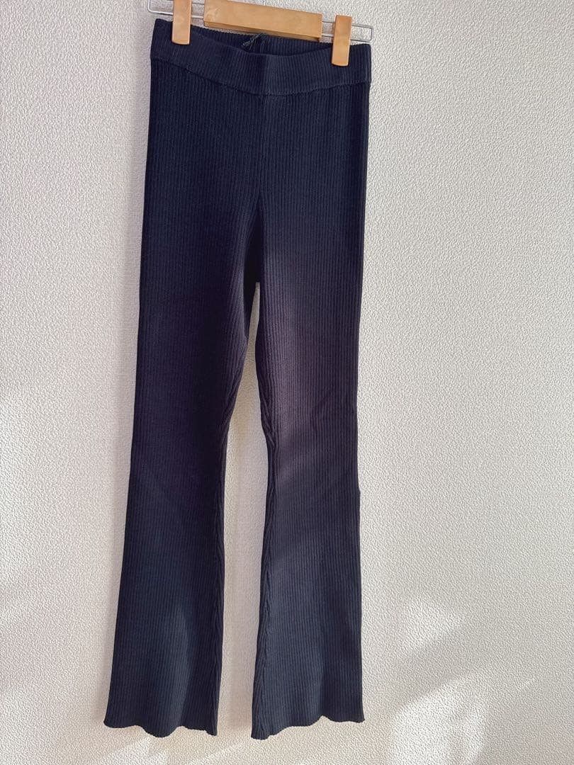 ALO YOGA ロングニットパンツ / リブニット ワイドフレア S