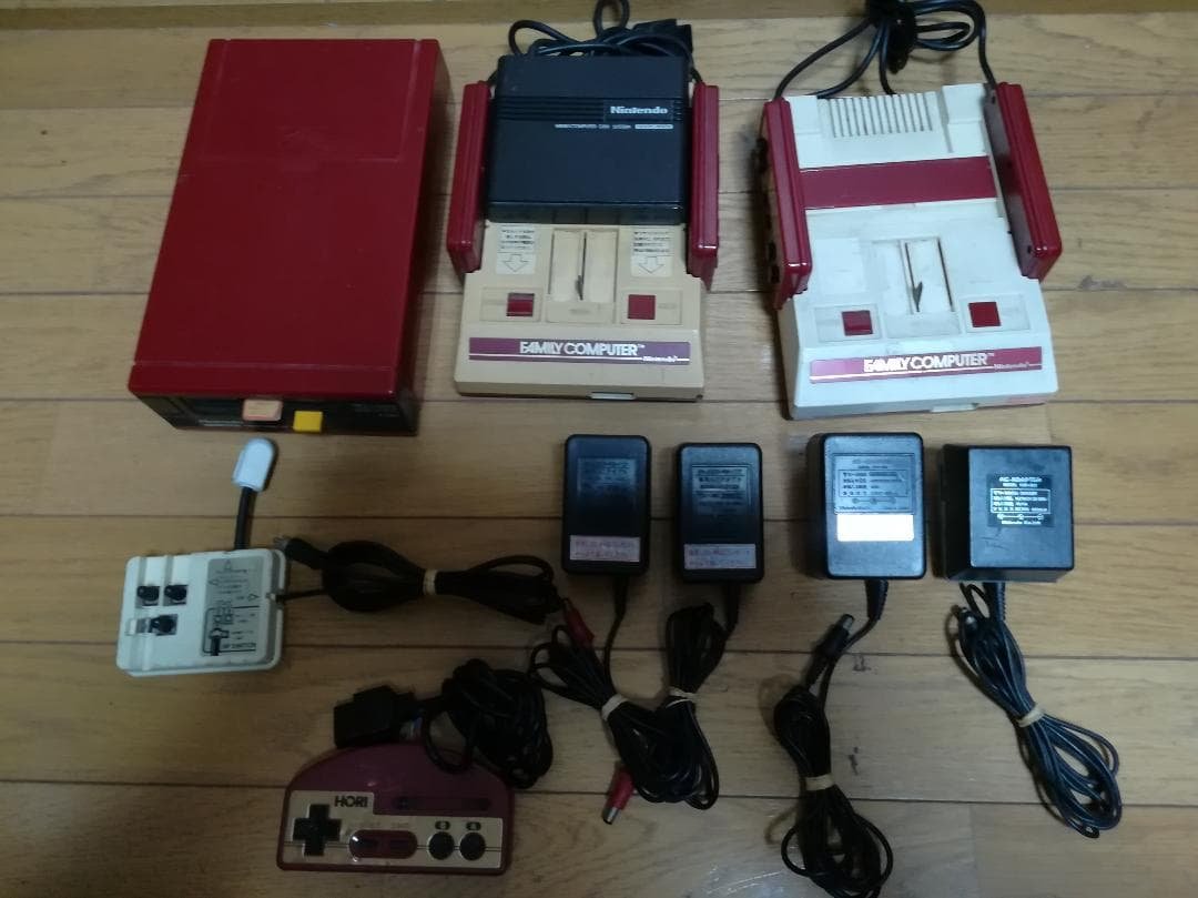 ファミコン2台+ディスクシステム★ジャンク(故障)品