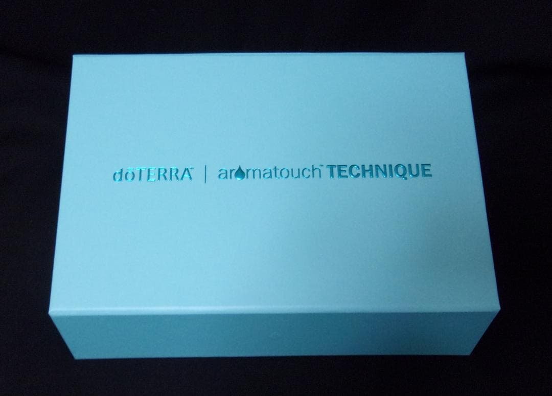 doTERRA アロマタッチテクニックキット
