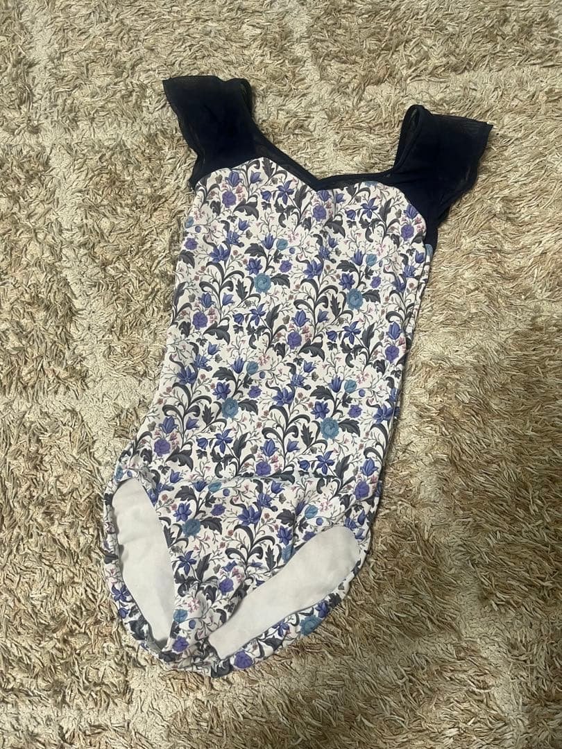 stina 花柄レオタード フレンチスリーブ　jr 120cm〜130cm