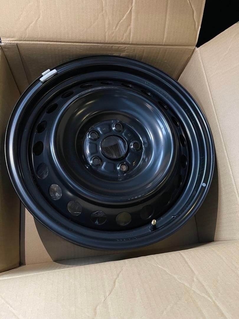 「のののB」トヨタ60系プリウス純正スチールホイール、カバー17インチ