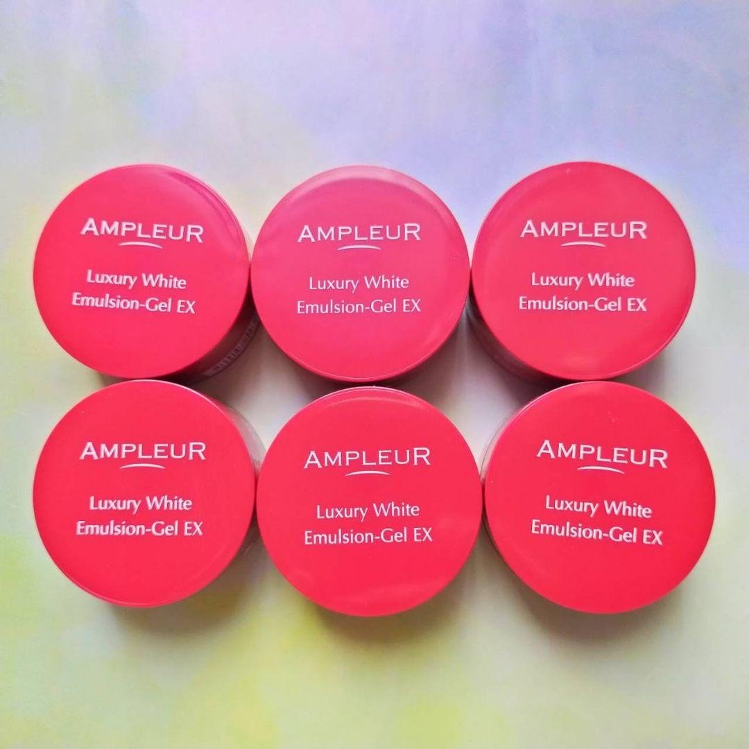 アンプルール　ラグジュアリーホワイト