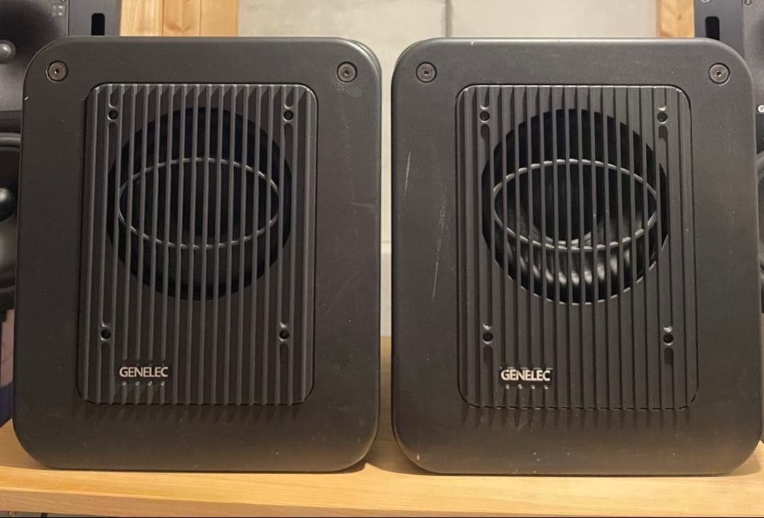 GENELEC 7050B ACTIVE SUBWOOFER 2台セット