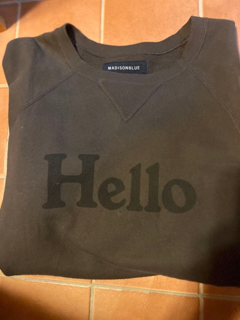 専用　現行品　MADISONBLUE Helloプリント スウェット　01