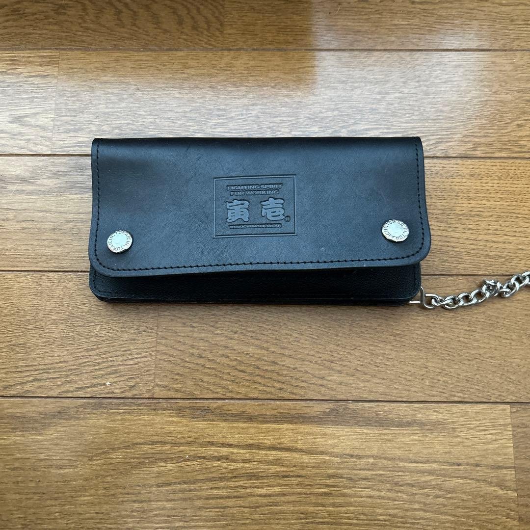 寅壱黒レザー ウォレット　財布　革財布　牛革　新品未使用