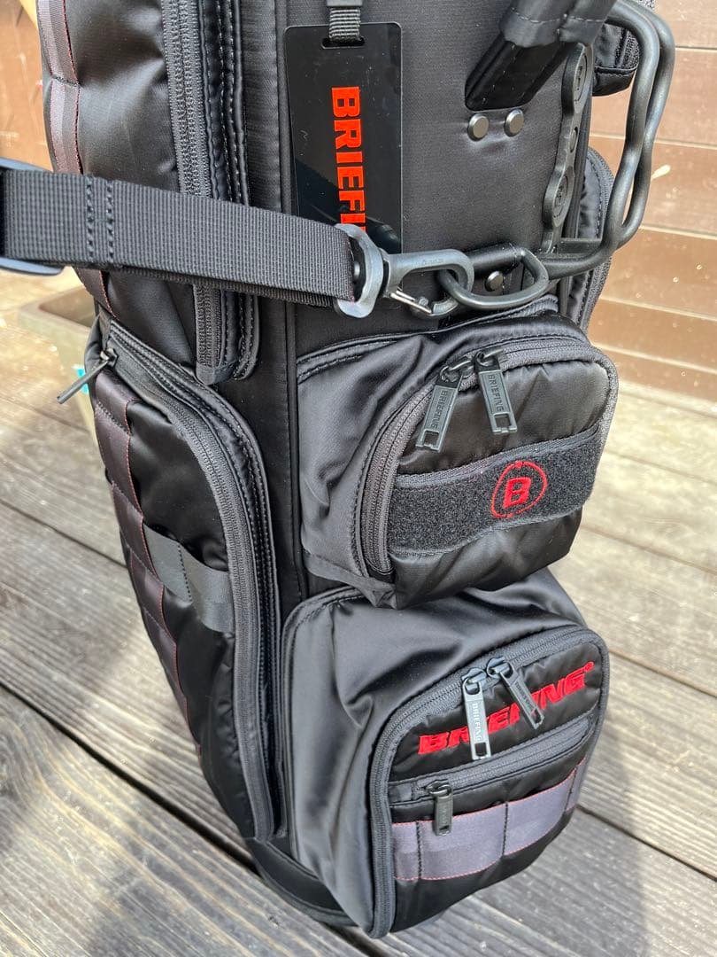 新品未使用　BRIEFING ゴルフバッグ ブラック アイアンカバー付