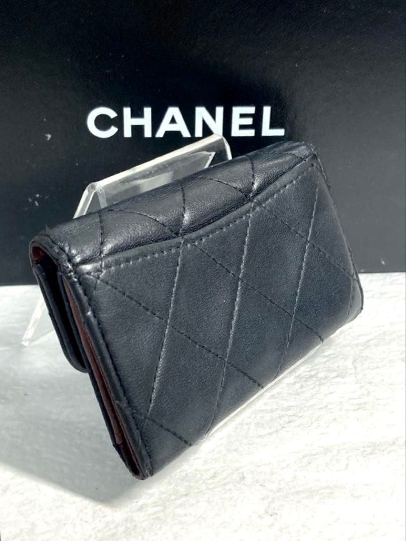 CHANEL シャネル　マトラッセ　レザー　6連キーケース　ブラック　黒