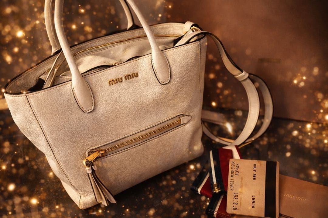 新品未使用　Miu Miu 5BG136 MADRAS ショルダーバッグ　箱付き