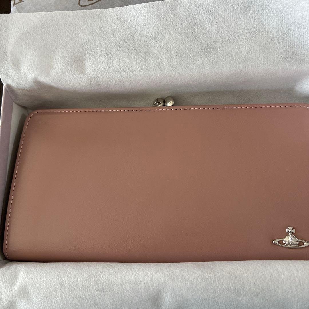 ヴィヴィアンウエストウッドがま口長財布