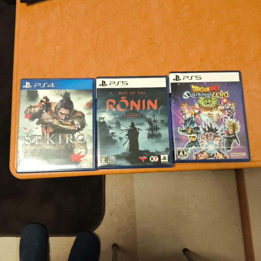 ps5.ps4ソフト3本セット