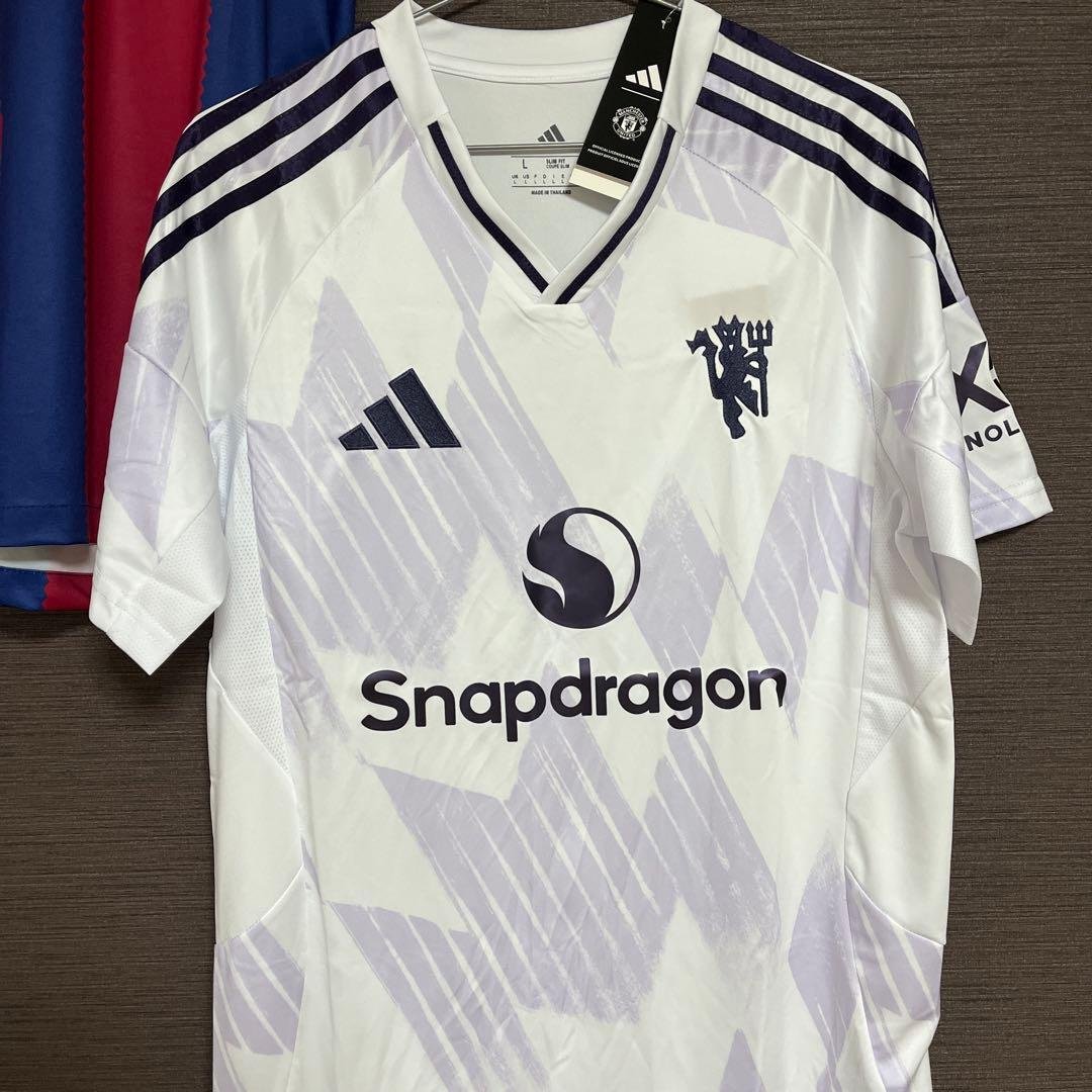 アディダス　マンチェスターユナイテッド　アウェイ　サッカー　ユニフォーム