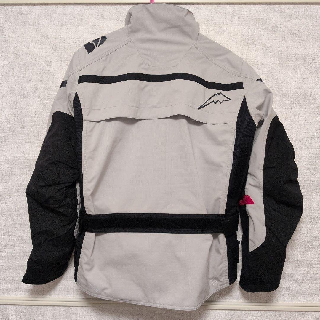 クシタニ　アロフトショートジャケット