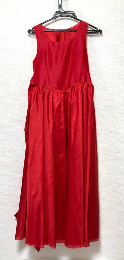 【ゆめりすと　子ども用ドレス　レッド】150相当