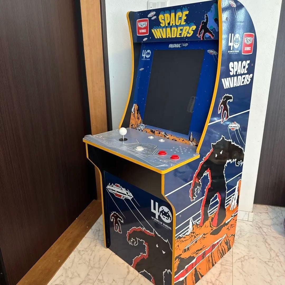【美品】ARCADE1UP スペースインベーダー 40周年記念モデル　TAITO