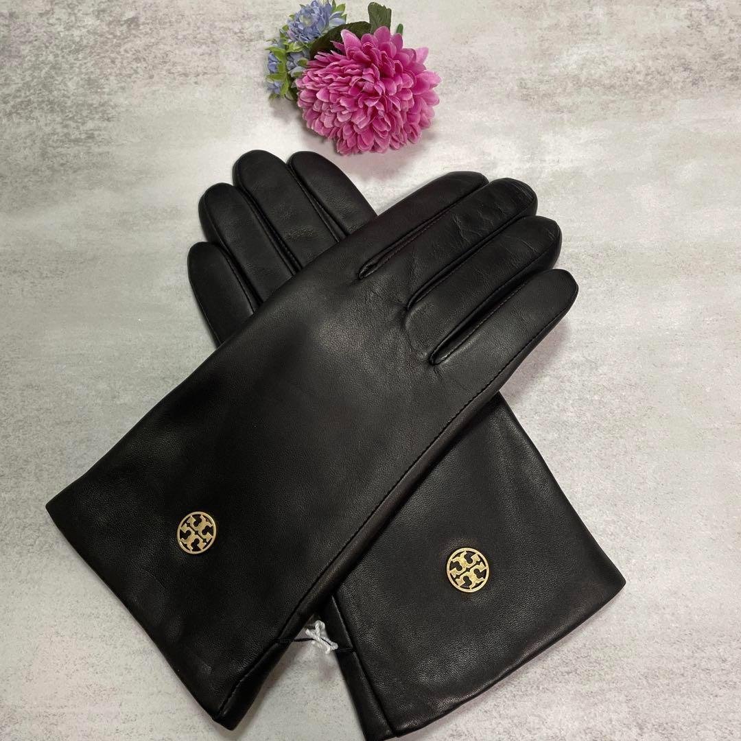 トリーバーチ　グローブ　ブラック　ゴールドロゴ　エレガント　レザー　新品