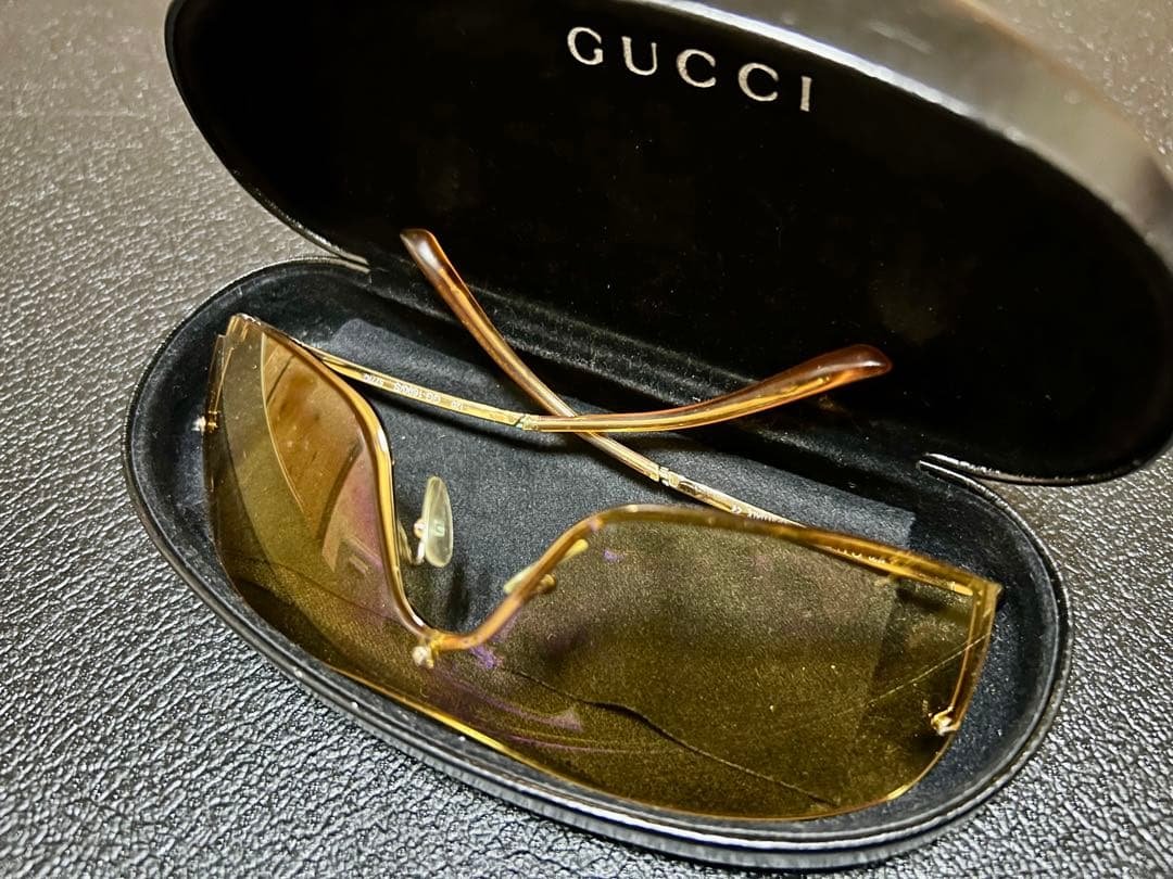 GUCCI アンダーテンプルサングラス(イエロー) 高見沢さん愛用 同型同色