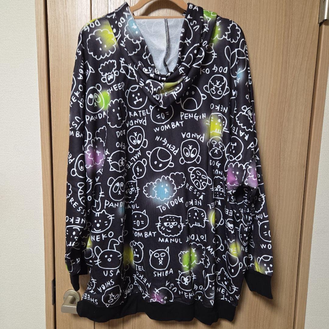 mof manul モフマヌル 総柄 デザインパーカー ブラック