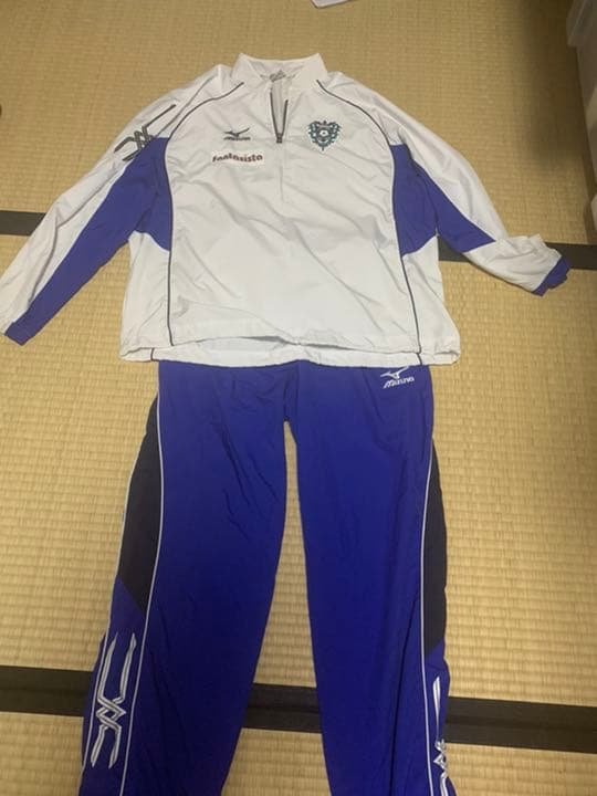 アビスパ福岡　貴重　上下セット　ピステ