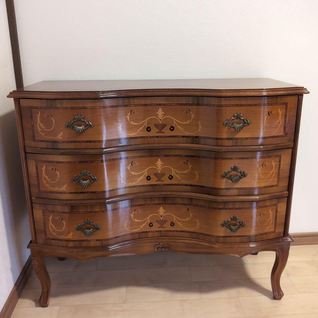 イタリア　タロッコ製　木製チェスト 3段 引き出し付き　猫脚　象嵌細工