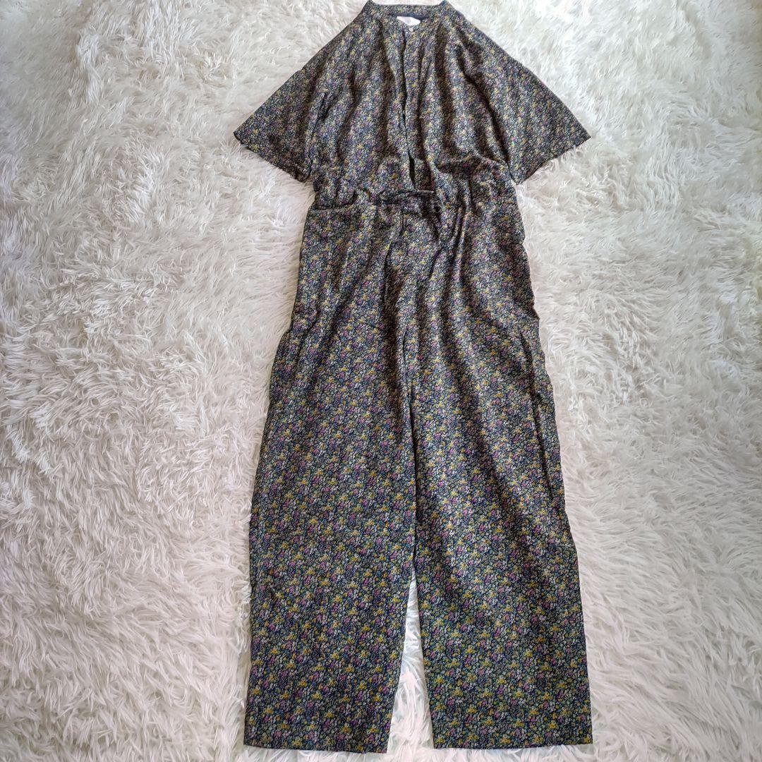 【美品】 かぐれ　リバティ　オールインワン　小花柄　オーバーオール　サロペット