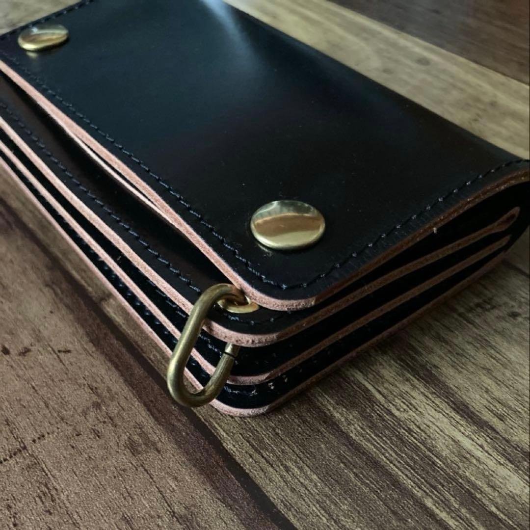 【黒うさぎ】トラッカーウォレット150（ミドル）3層【お札を折らずに収納】