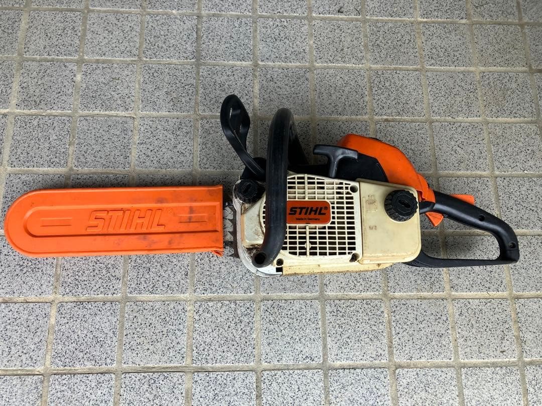 スチール　エンジンチェンソー 020 チェーンソー　MS200