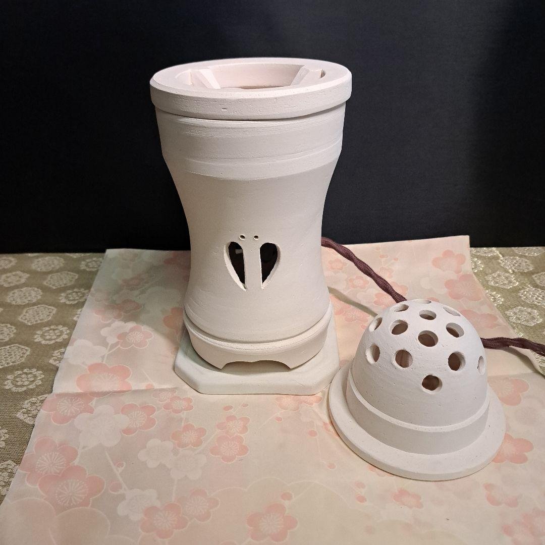宇田芳宇 / 白泥 涼炉 京焼 煎茶道具 茶炉 風炉 陶印　B2M1
