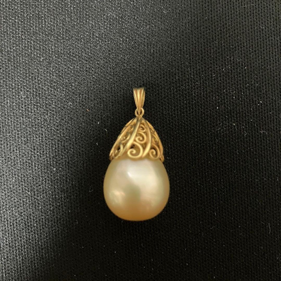 パール　K18　ペンダントトップ　ネックレストップ