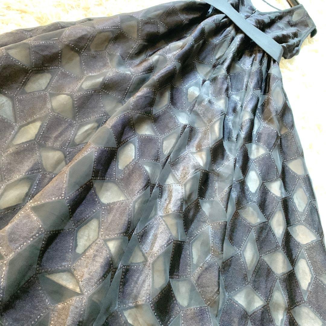 新品✨ 高級感 グレースクラス メタリックキカジャガードドレス ワンピース