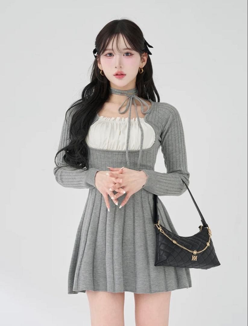 ネックリボンデザインフレアニットミニワンピース